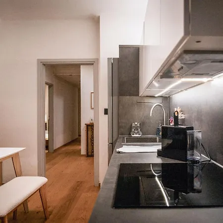 Bergblick In Zentrumsnaehe Mit Garage Appartement