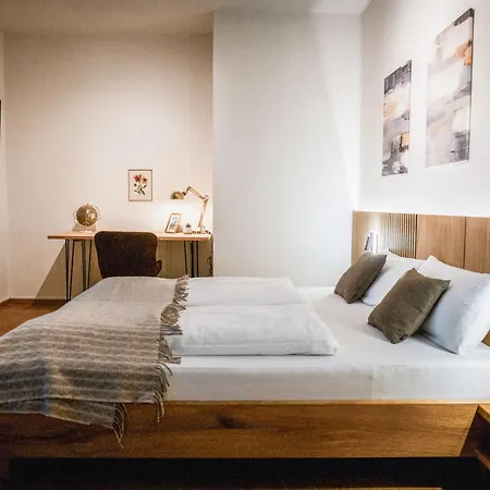 Apartment Bergblick In Zentrumsnaehe Mit Garage *