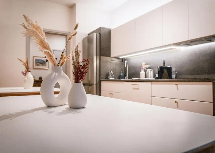 Bergblick In Zentrumsnaehe Mit Garage * 梅拉诺