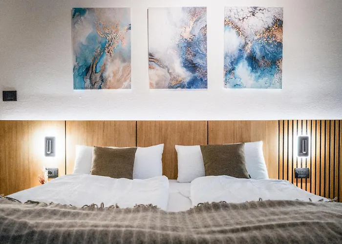 Bergblick In Zentrumsnaehe Mit Garage 公寓 *